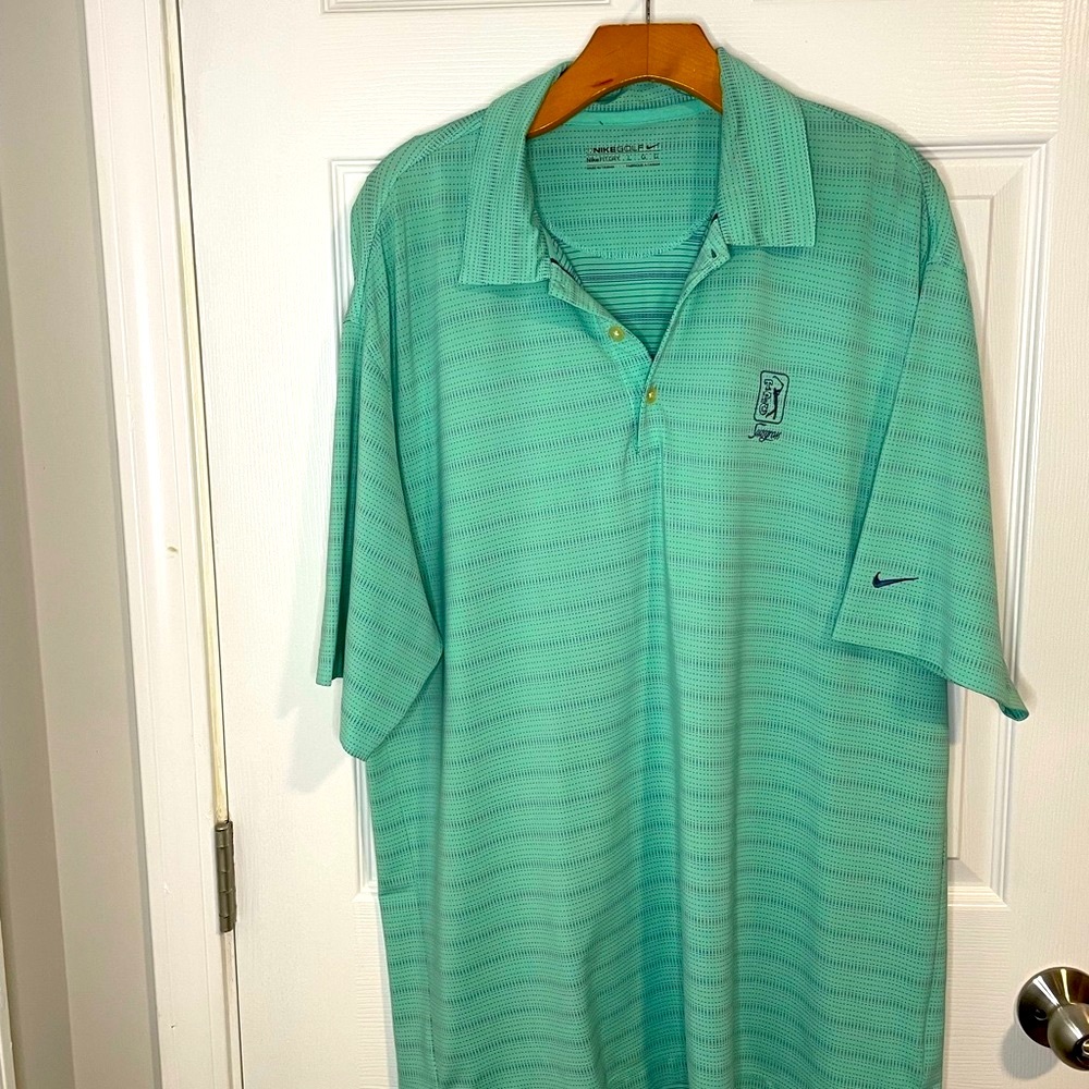 Lot of 3 Nike Men’s Golf Shirts. Size Large.